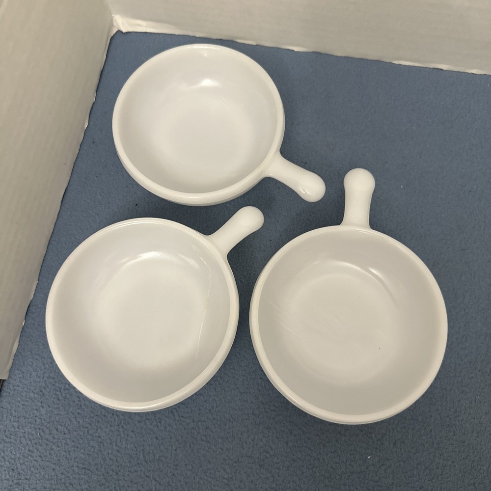 VTG Glasbake (Unmarked) White Milk Glass 5" Soup/Chili Bowl w/Handle - Set of 3